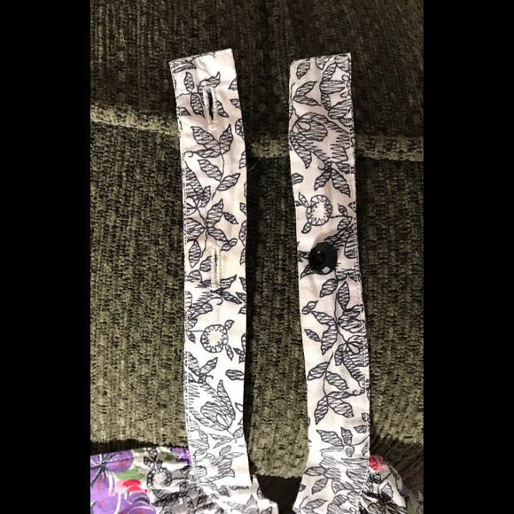 Vintage 1950’s Floral & Geometric Half Apron Holidays / Trad Wife / Grandkids - Picture 6 of 7